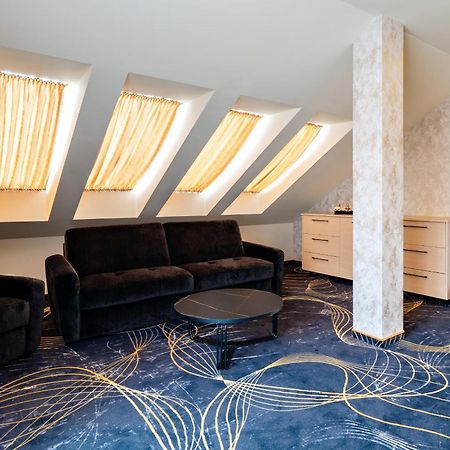 Diamond Panzio Bed & Breakfast Hajdúszoboszló Екстериор снимка