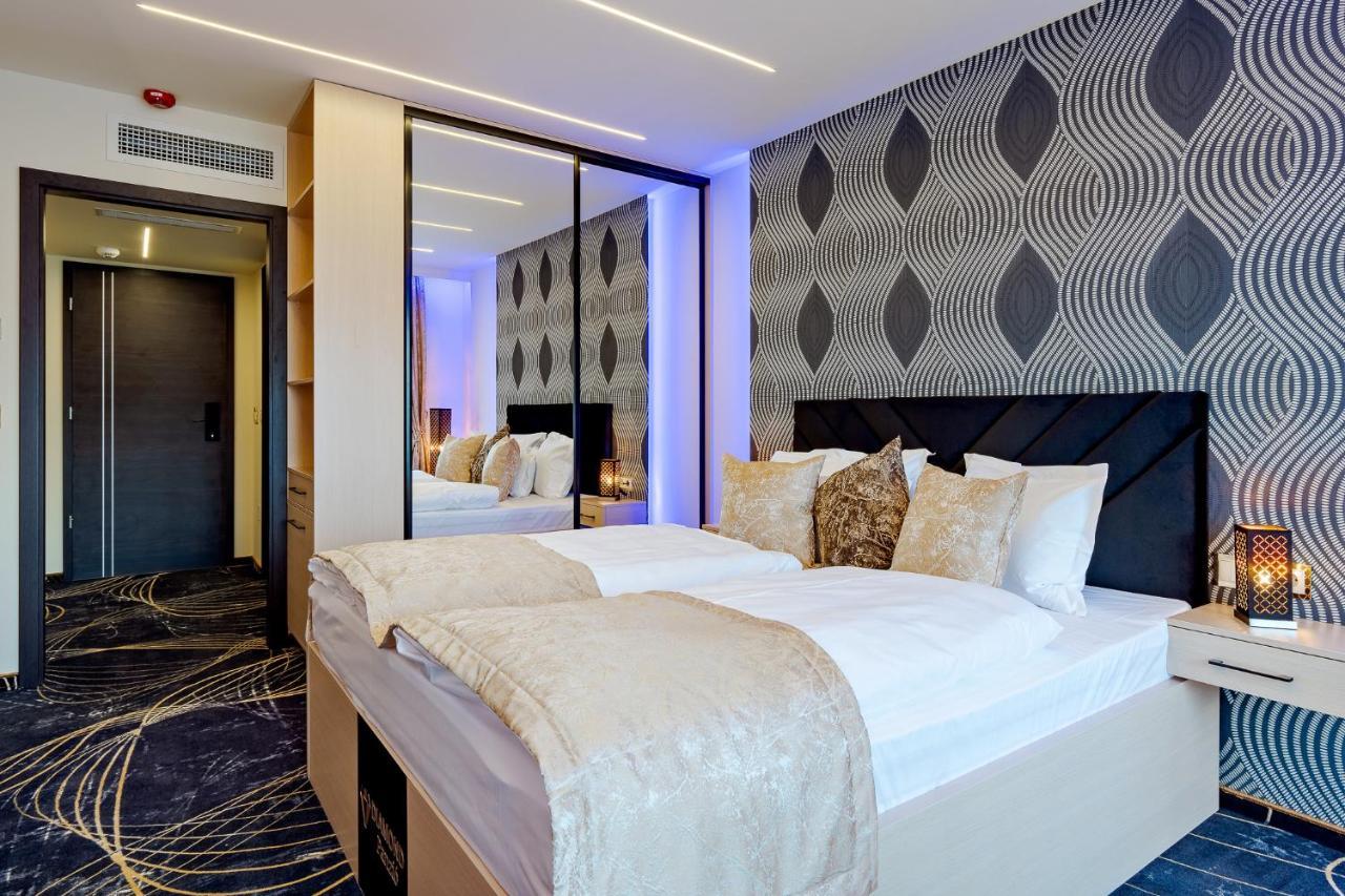 Diamond Panzio Bed & Breakfast Hajdúszoboszló Екстериор снимка