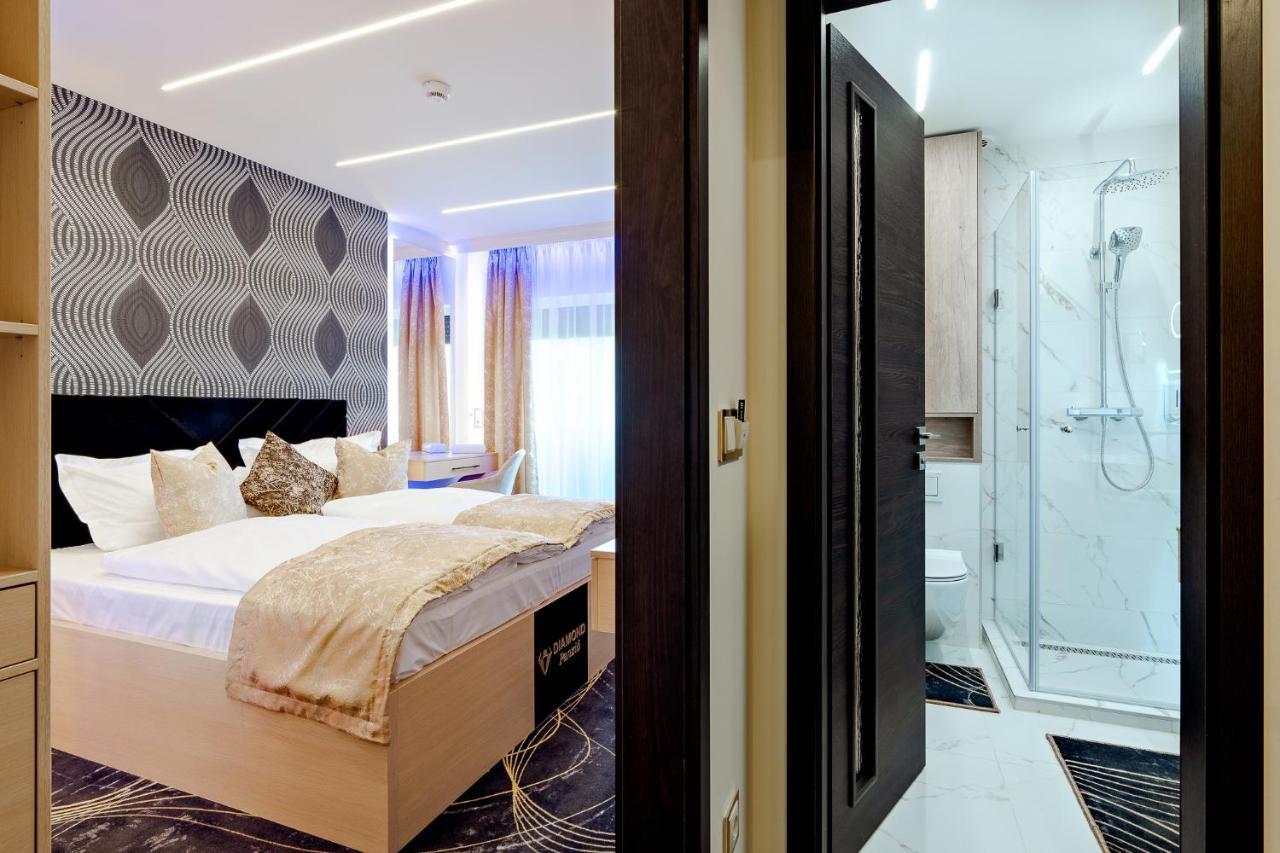 Diamond Panzio Bed & Breakfast Hajdúszoboszló Екстериор снимка