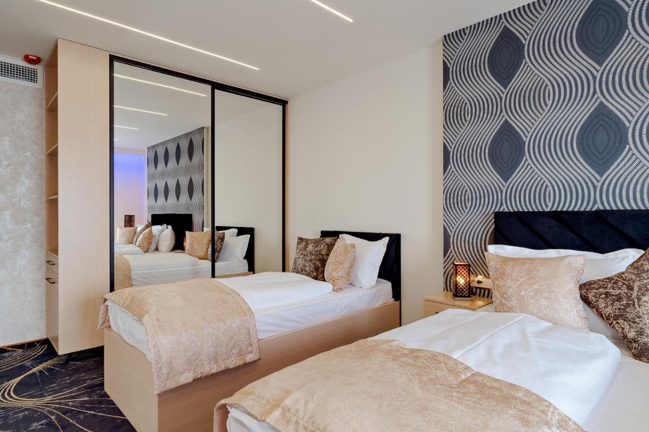 Diamond Panzio Bed & Breakfast Hajdúszoboszló Екстериор снимка