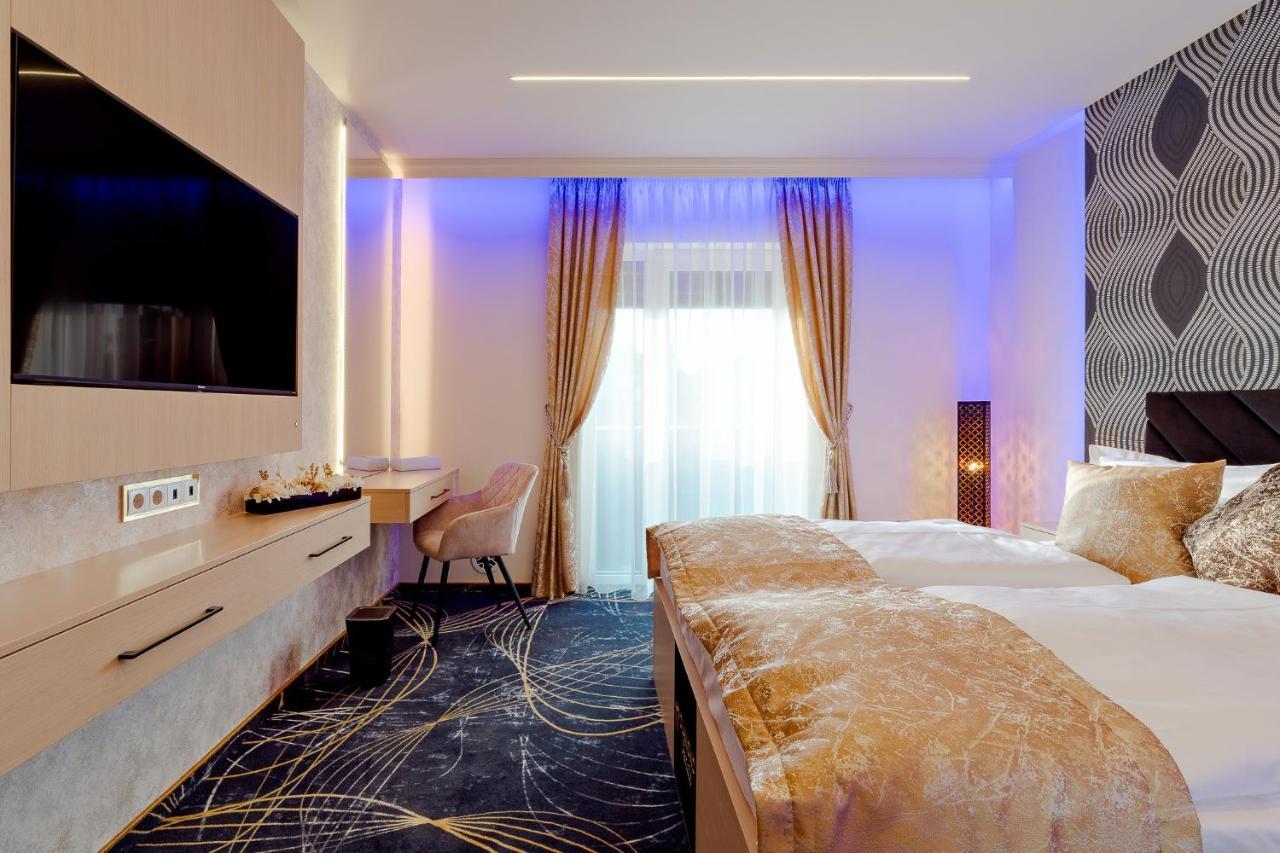 Diamond Panzio Bed & Breakfast Hajdúszoboszló Екстериор снимка
