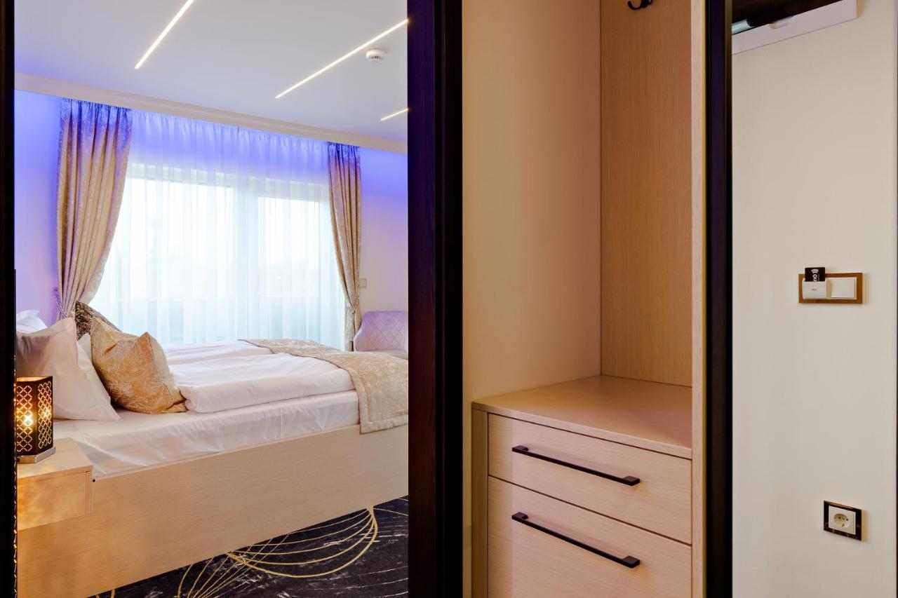 Diamond Panzio Bed & Breakfast Hajdúszoboszló Екстериор снимка